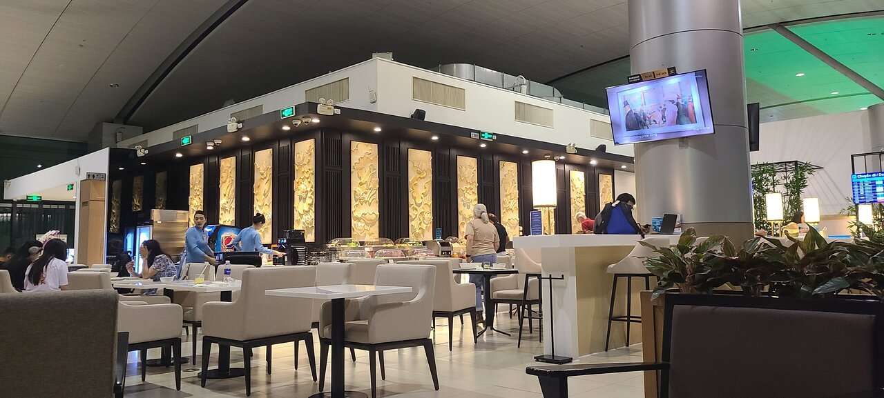 Lotus Bar