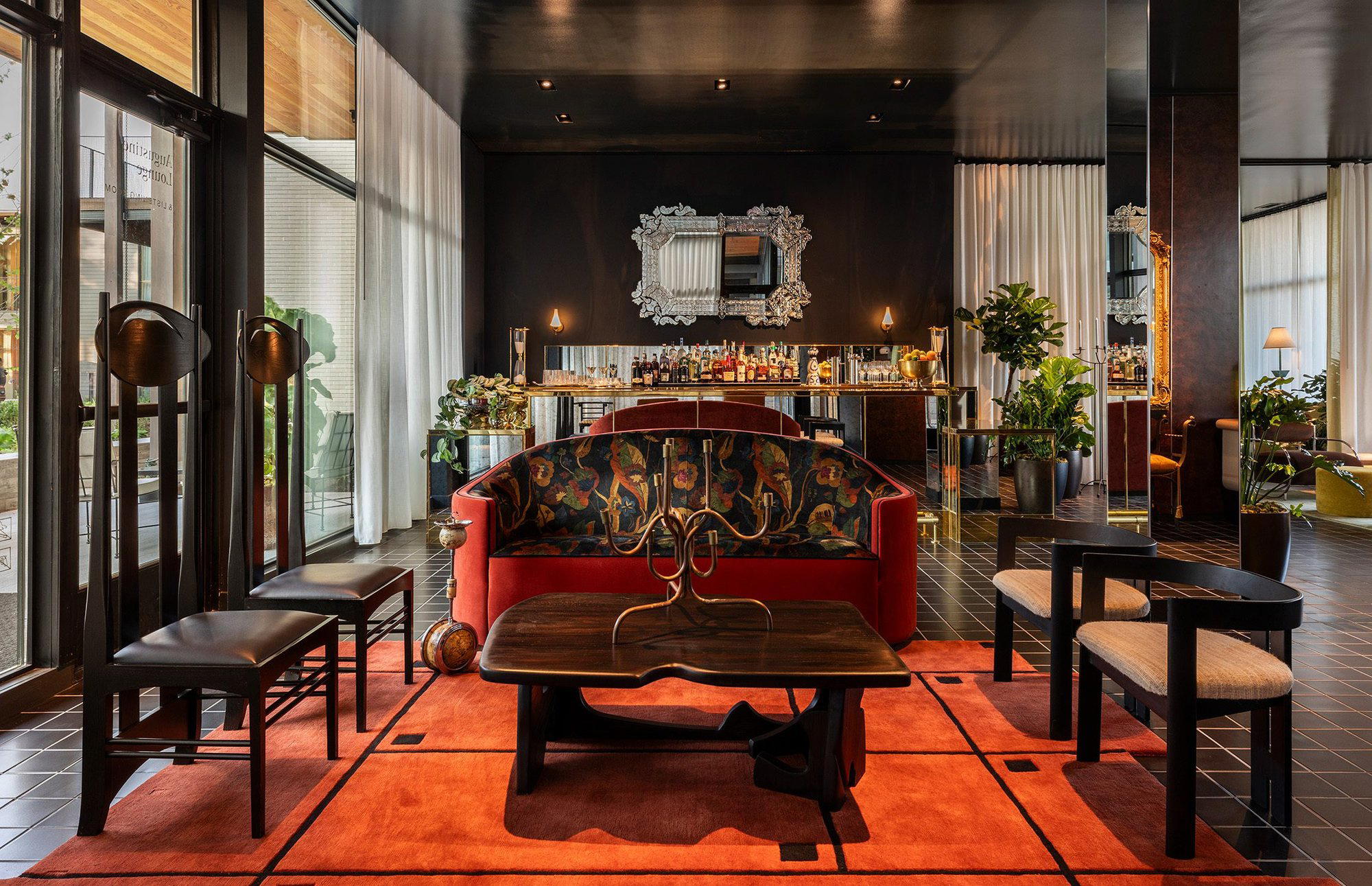 Augustine Lounge bar in Houston