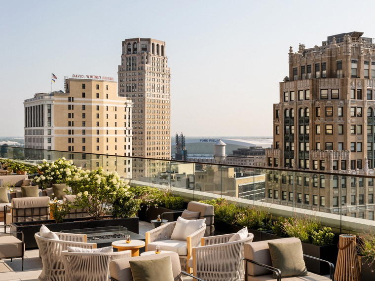 Kamper's Rooftop Bar, Detroit, United States