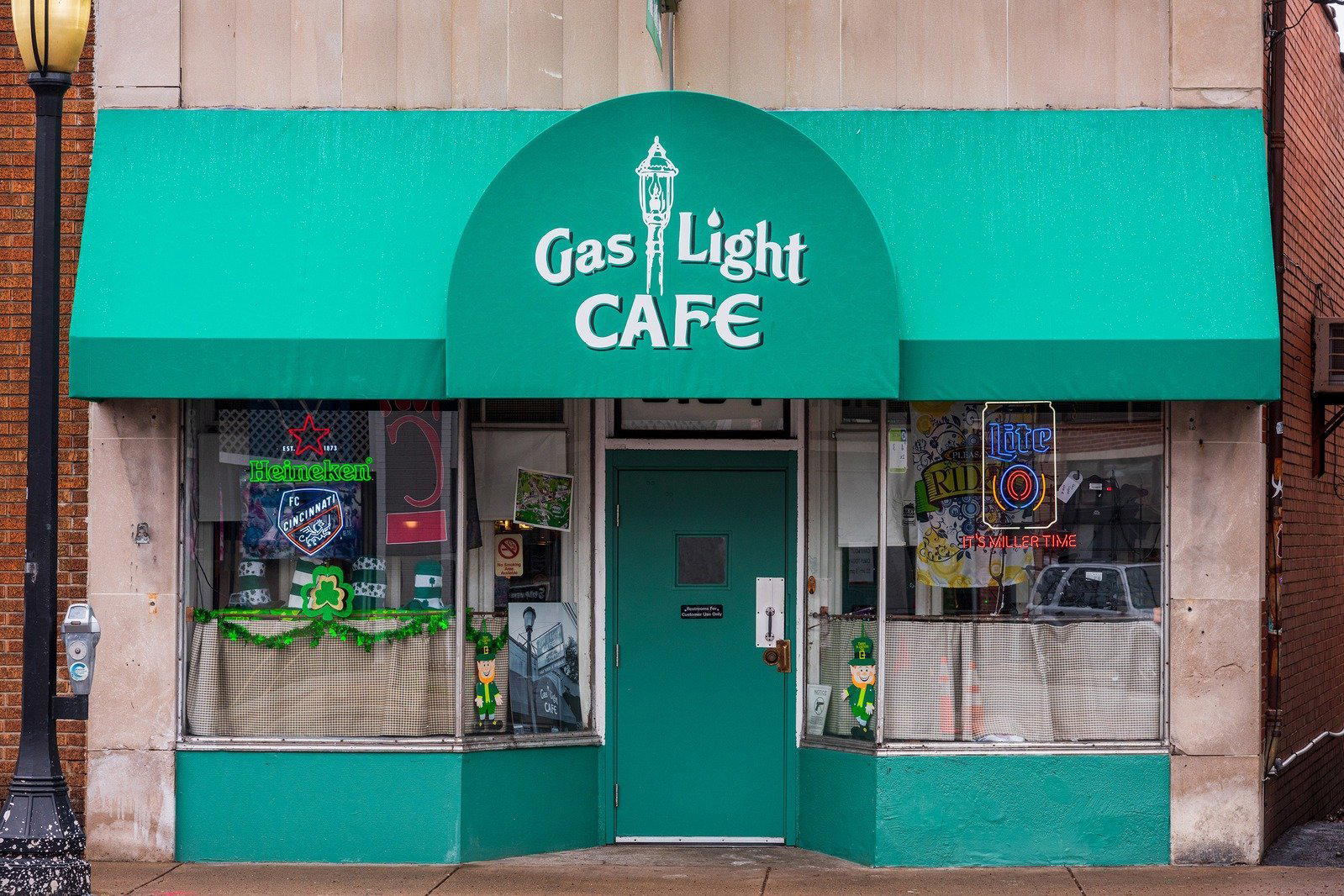 The Gas Light Cafe, Cincinnati, United States