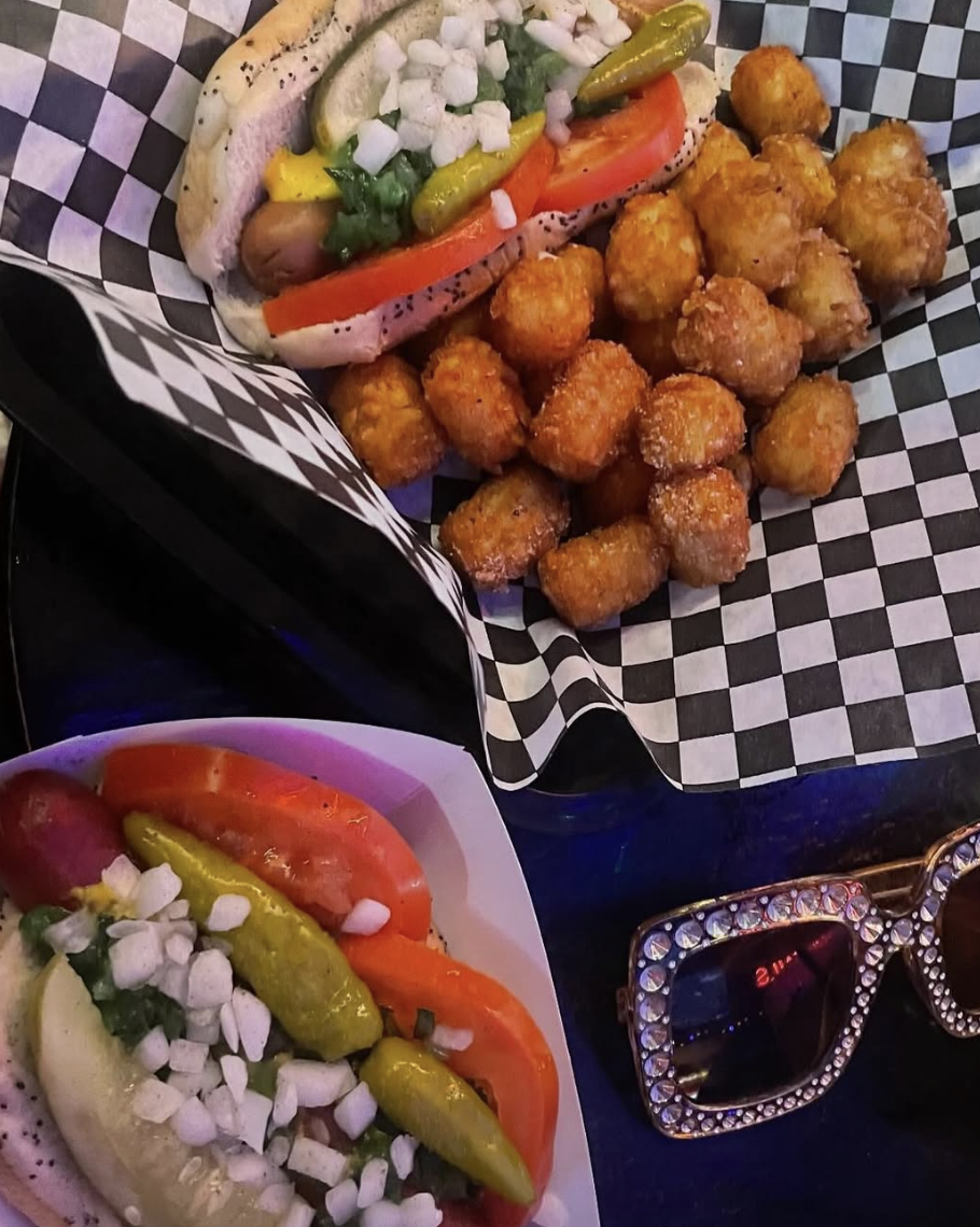 Tiny's Hi-Dive, Bar in Los Angeles