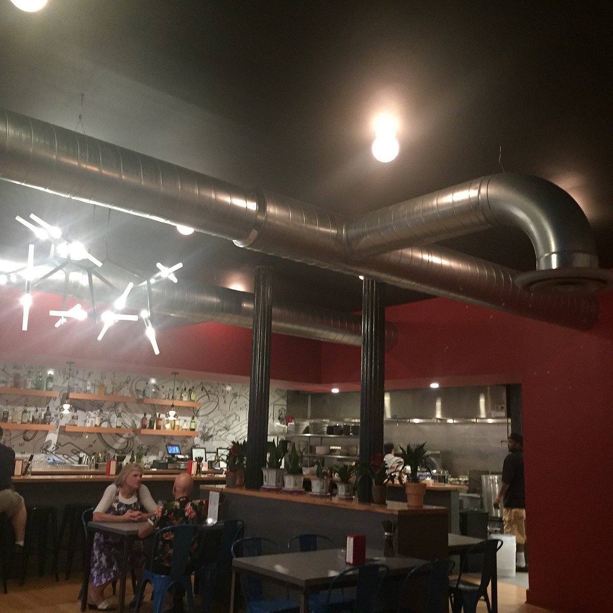 Xinji Noodle Bar, Bar in Cleveland