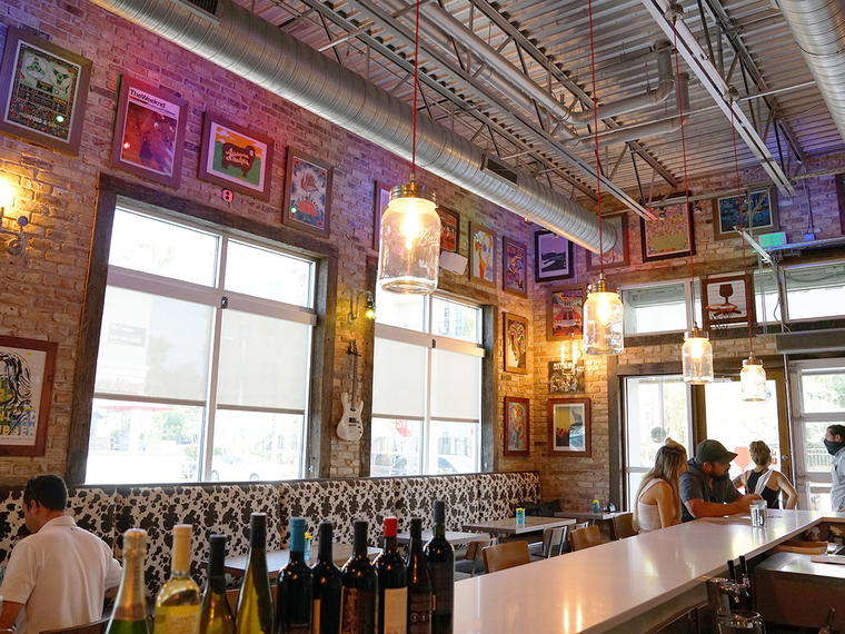 Wine & Wood, Tampa, United States