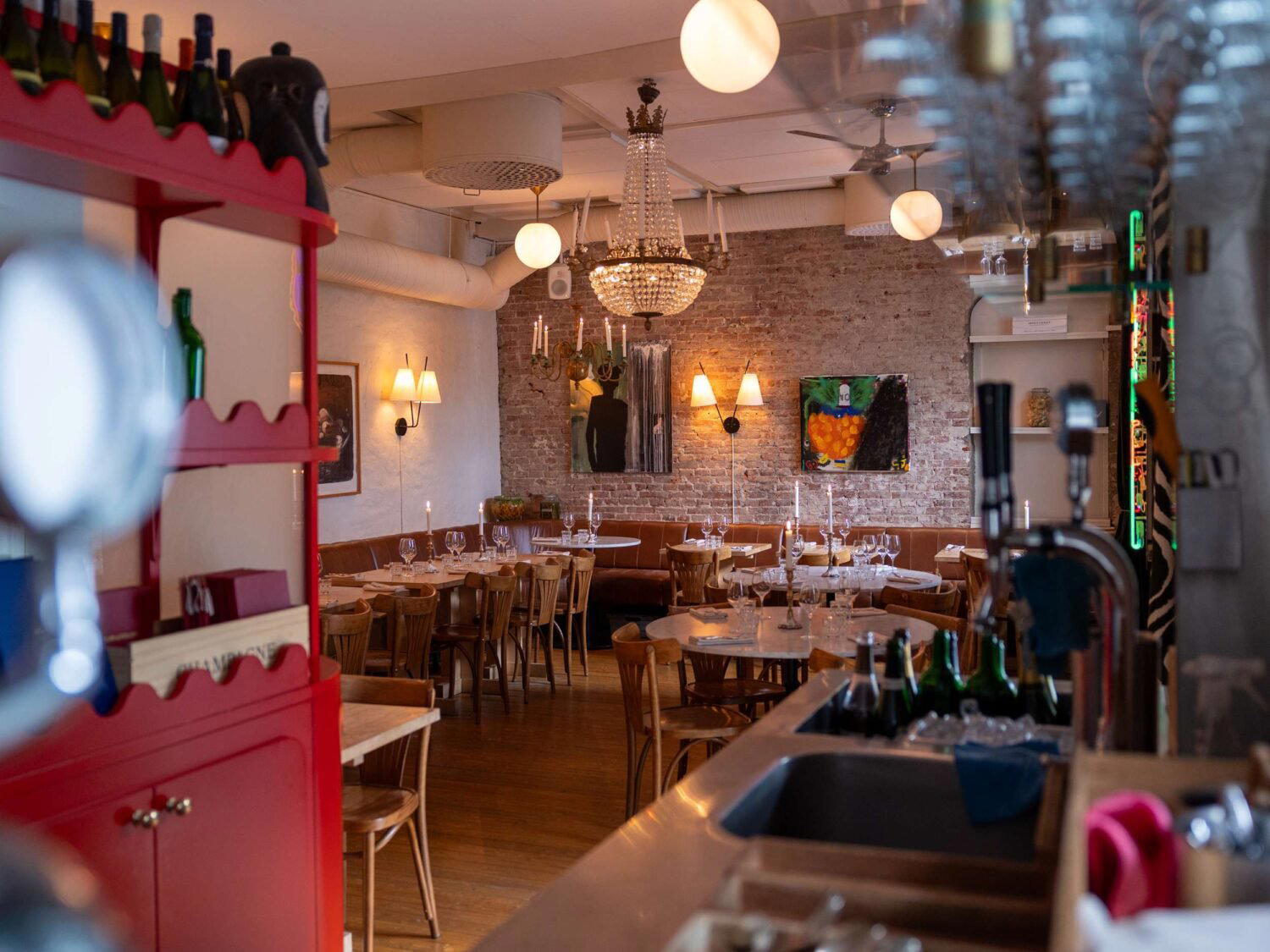 Champagnebaren Kyrkogatan 13, Gothenburg, Sweden