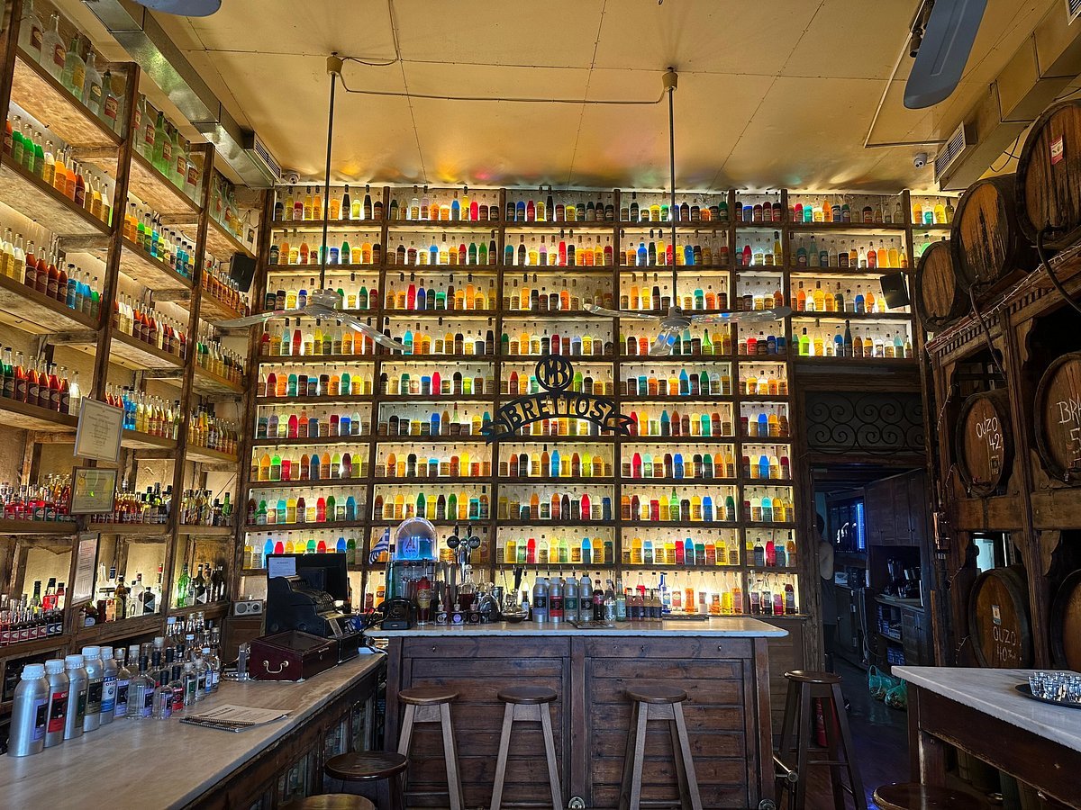 Brettos bar in Athens