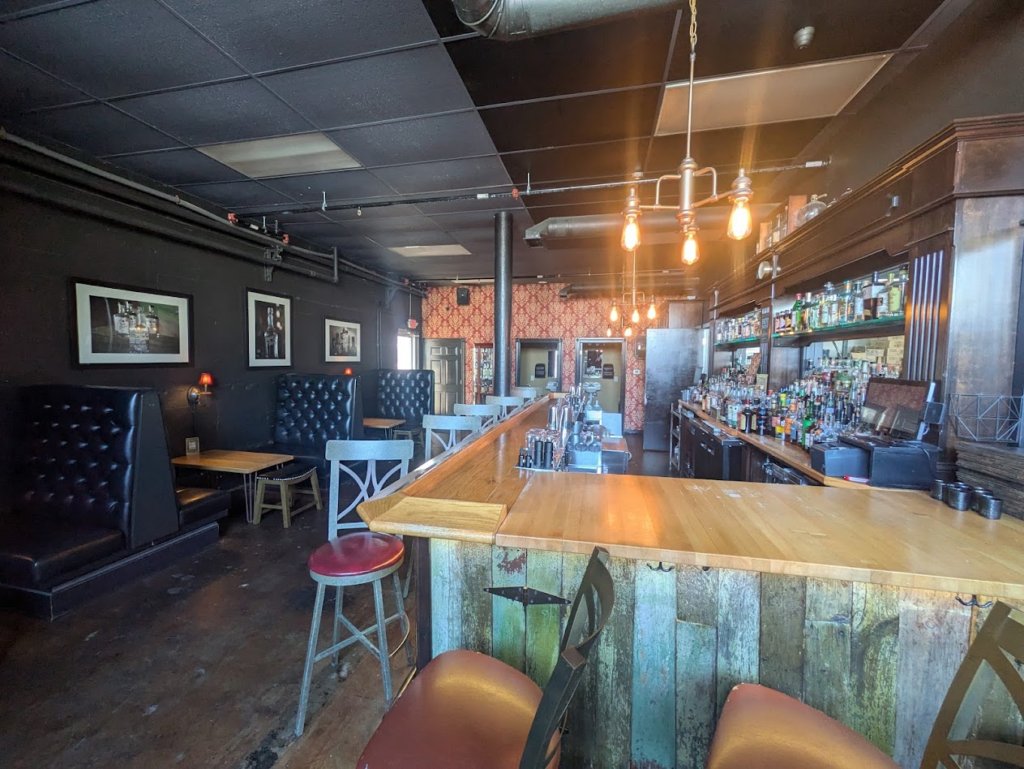 Belle of Dayton Distillery bar in Dayton, United States