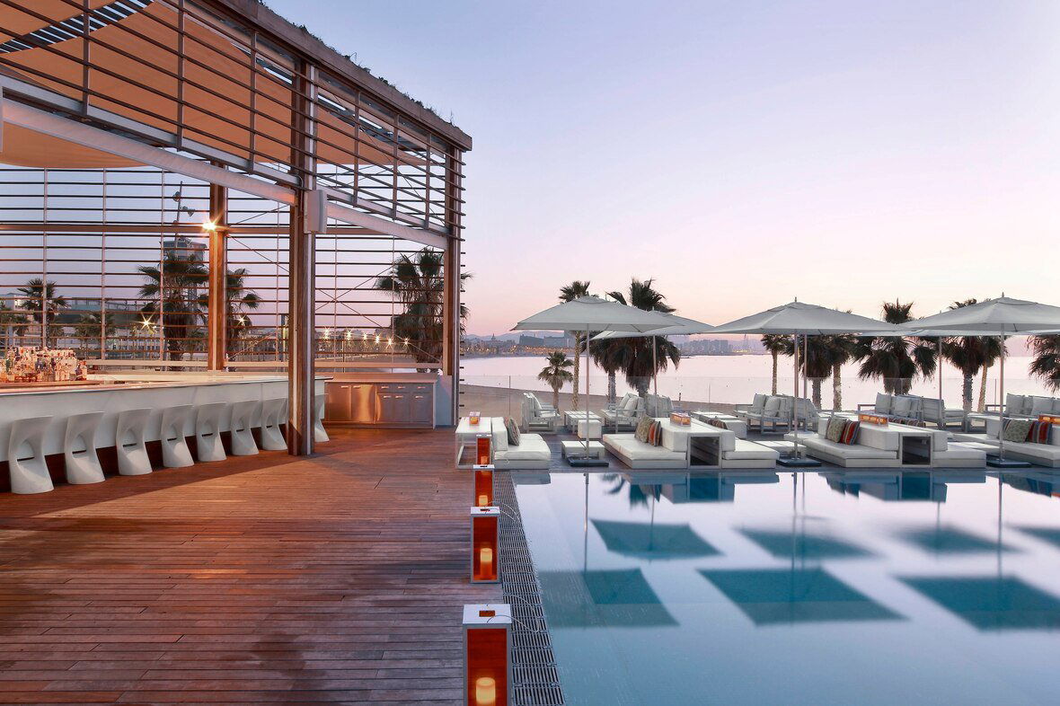 WET Deck, Bar in Barcelona