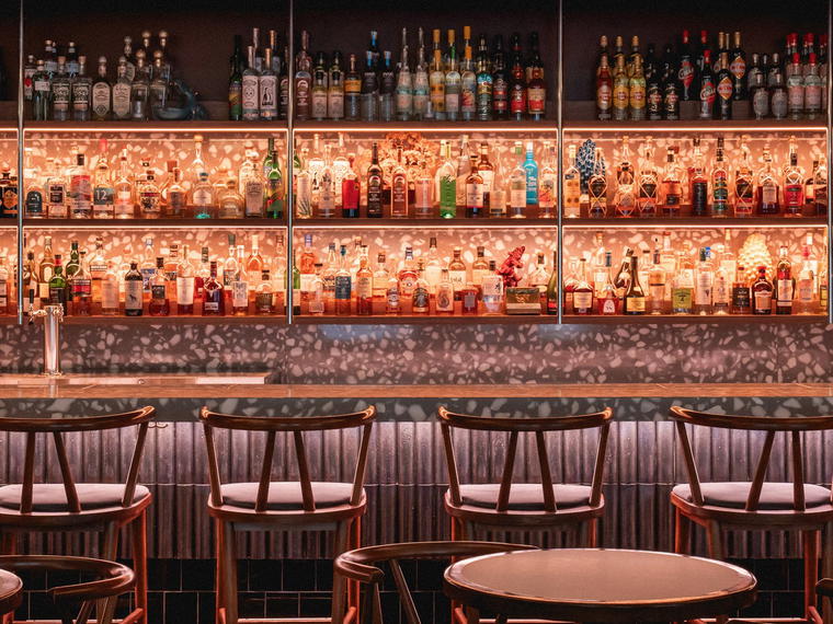 Bar Le Mal Nécessaire, Montréal, Canada