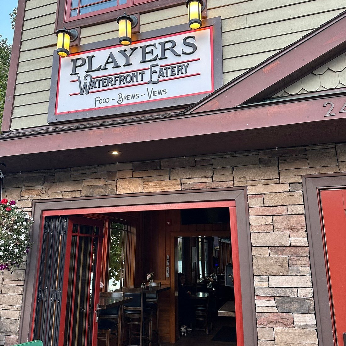 Players Waterfront Eatery