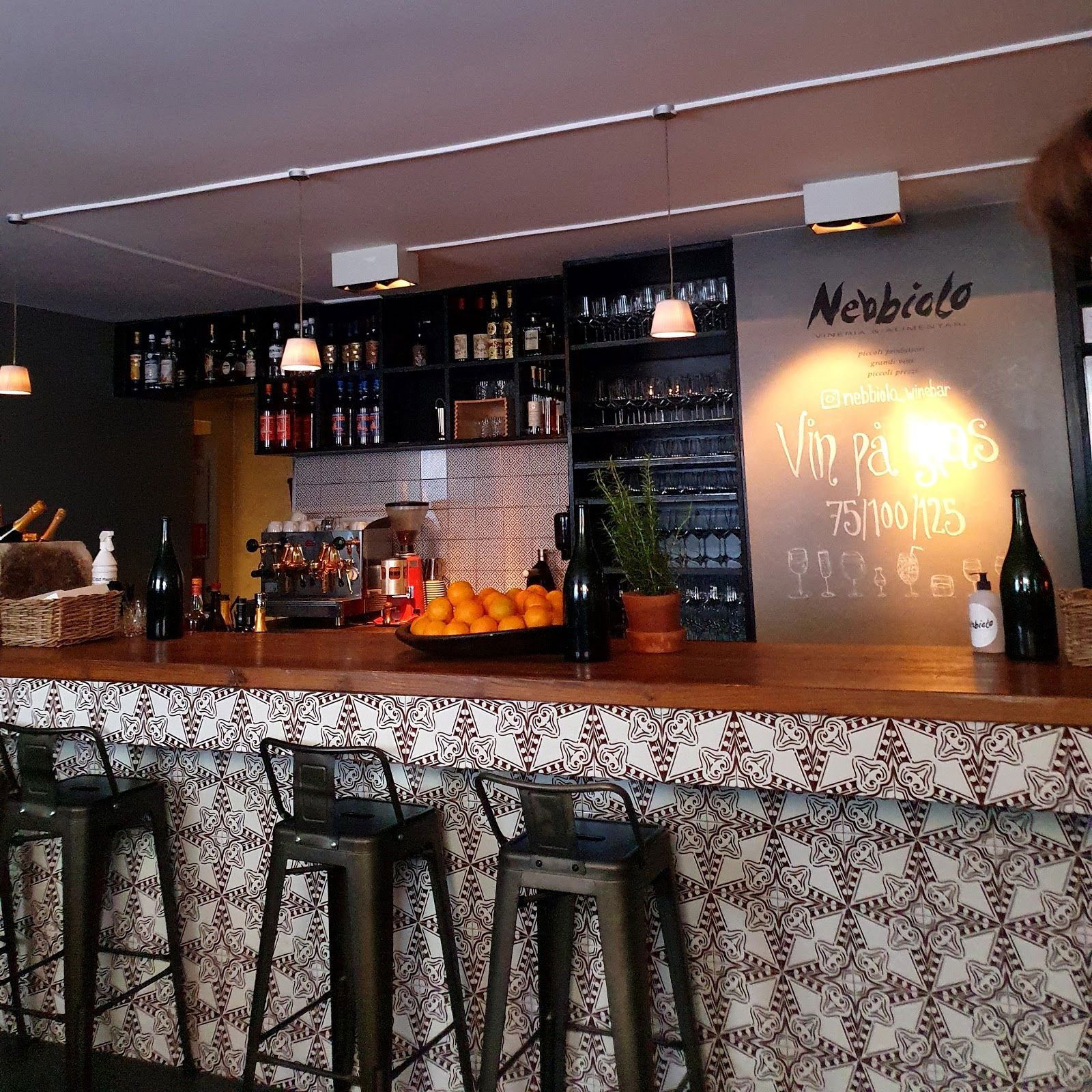 Nebbiolo Winebar, Bar in Copenhagen