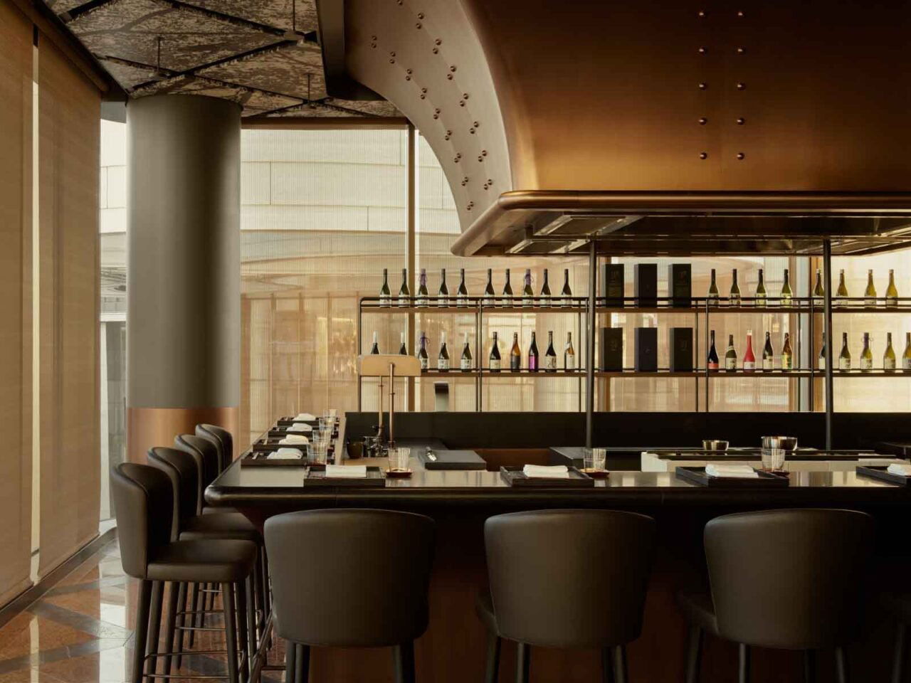 Janu Bar, Bar in Tokyo