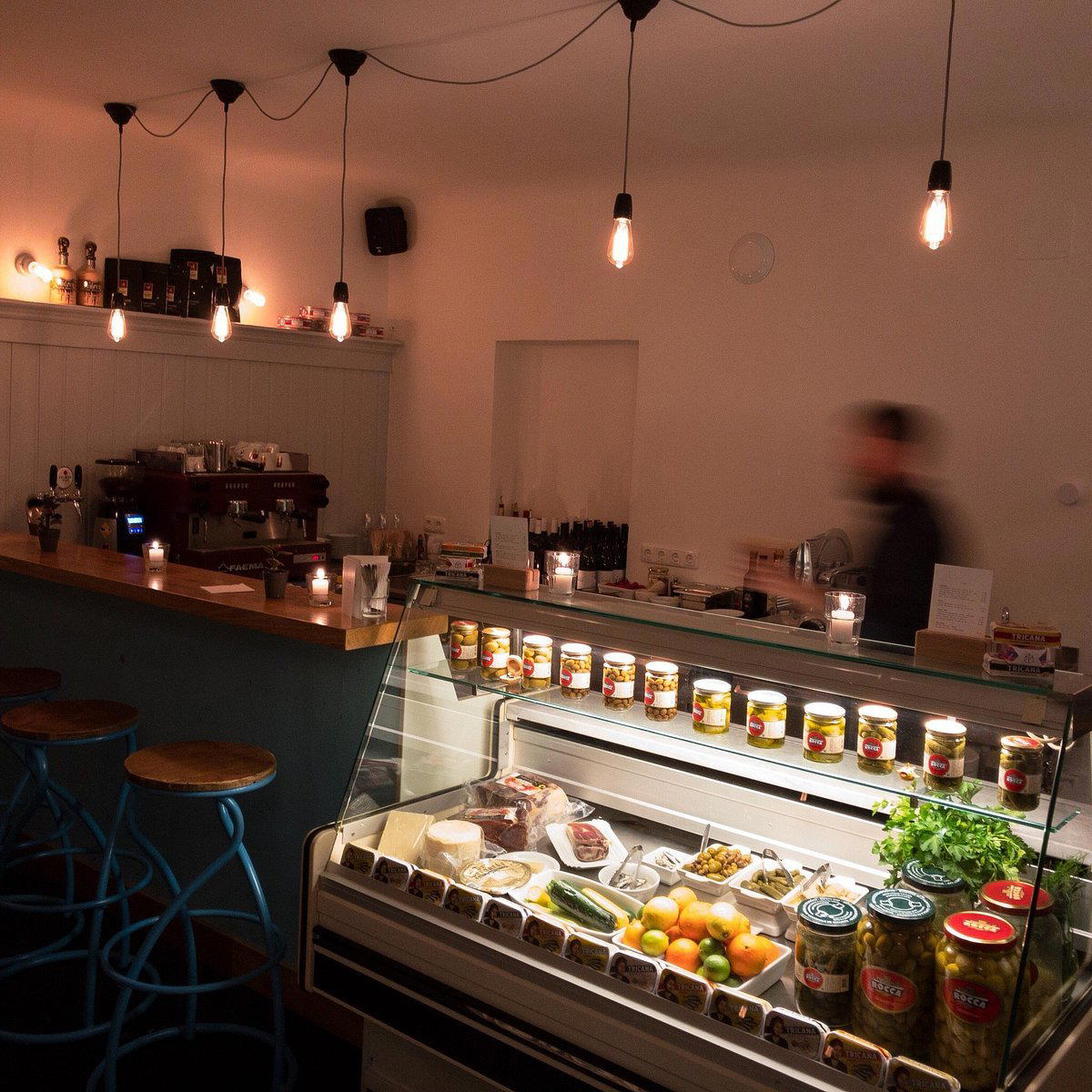 Rinkhy Delikatessen Bar, Vienna, Austria