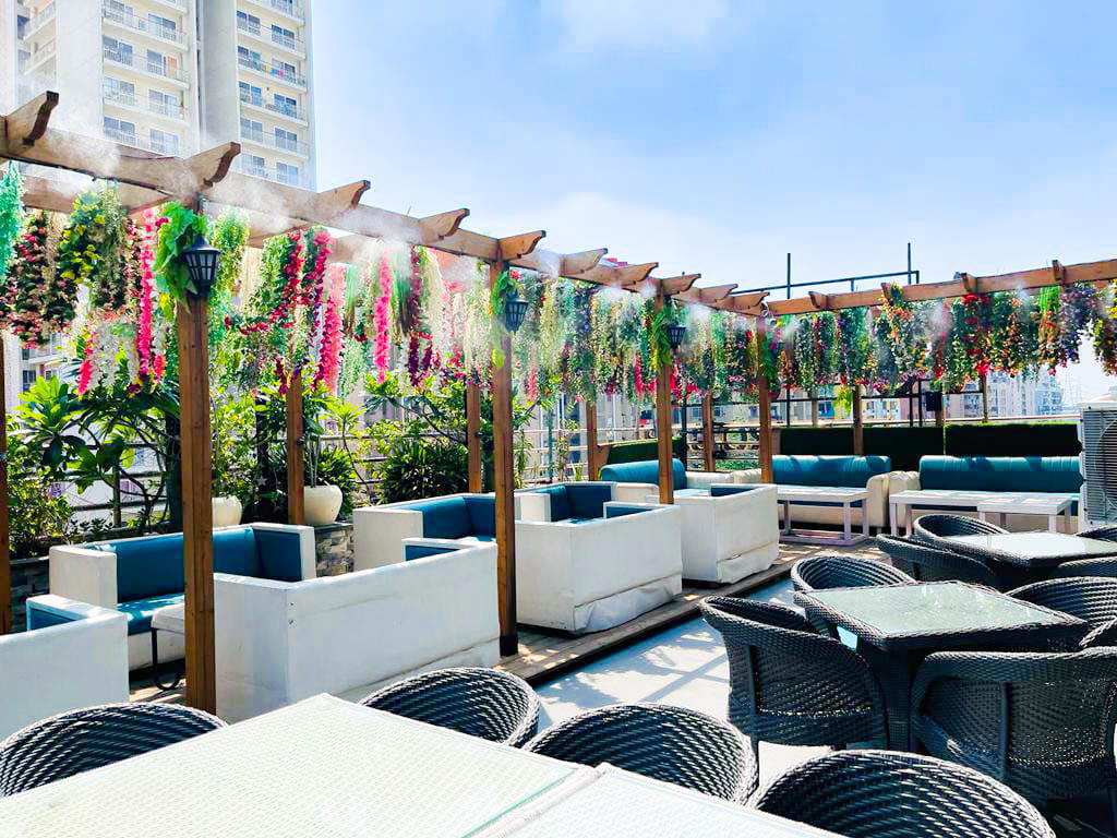 The Terrace bar in Ghaziabad