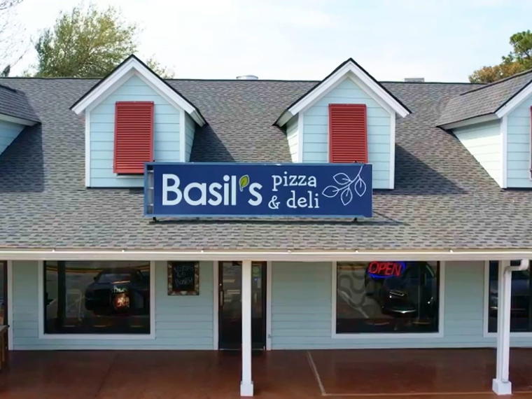 Basils Pizza & Deli, Wilmington Island, United States