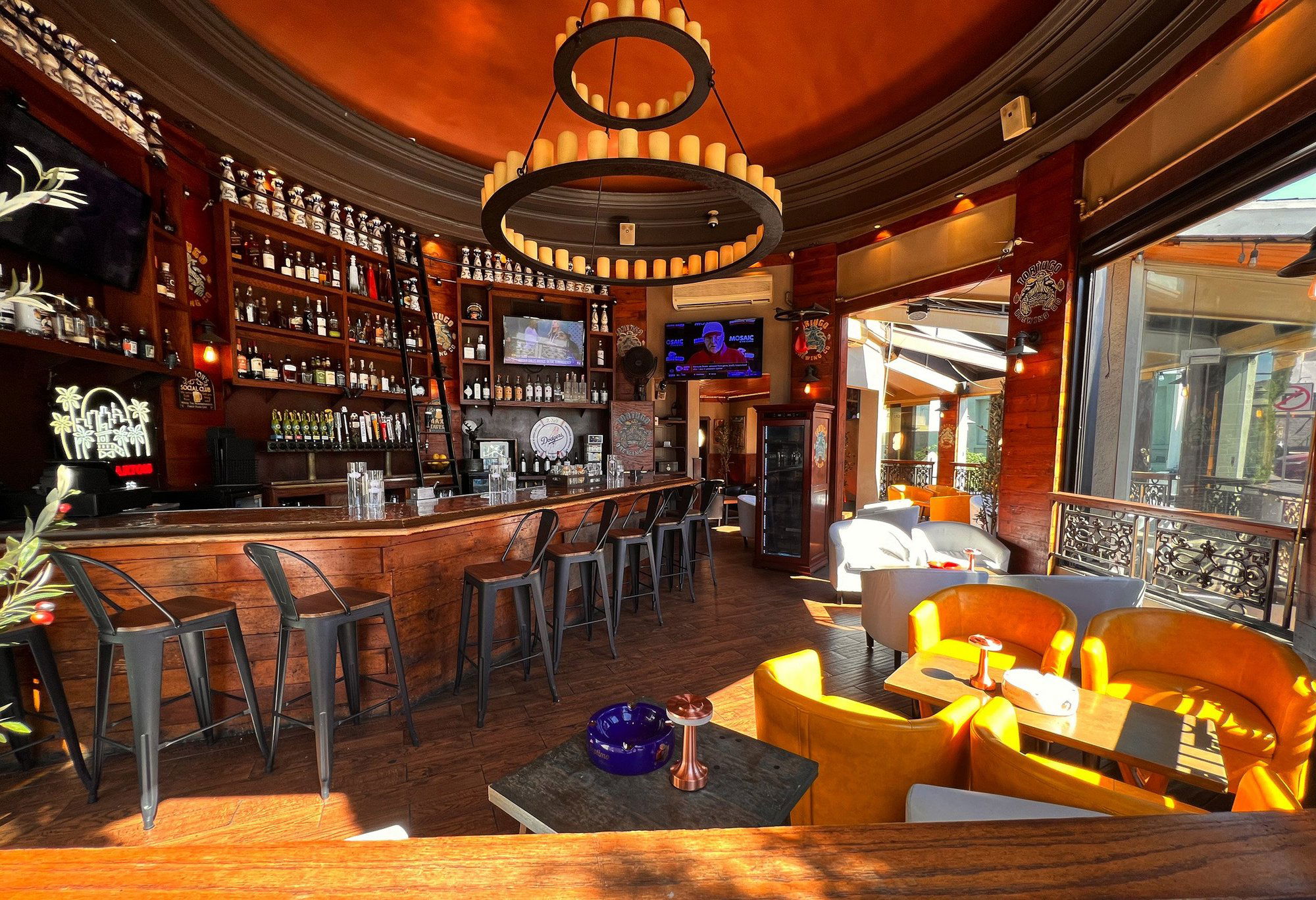 State Social House, Bar in West Hollywood