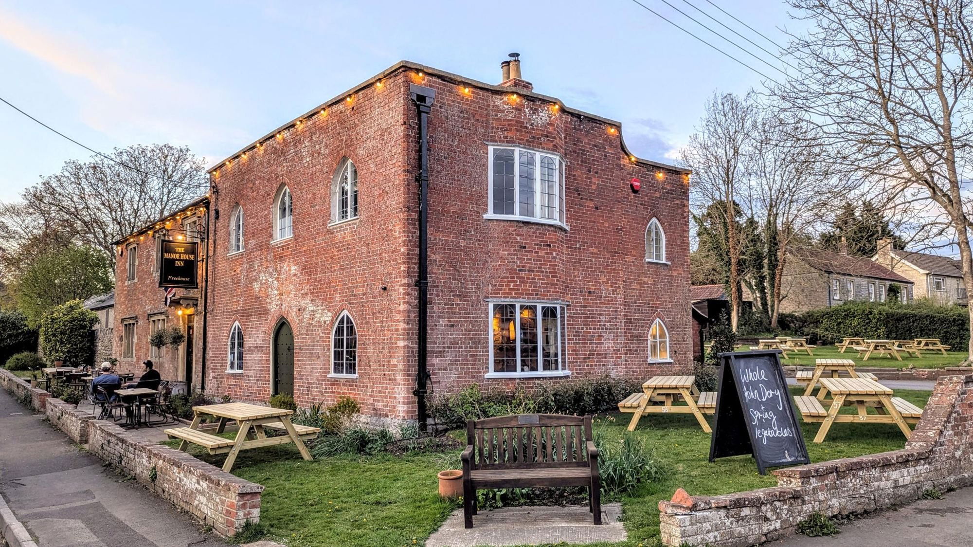 The Manor House Inn, Bar in Ditcheat