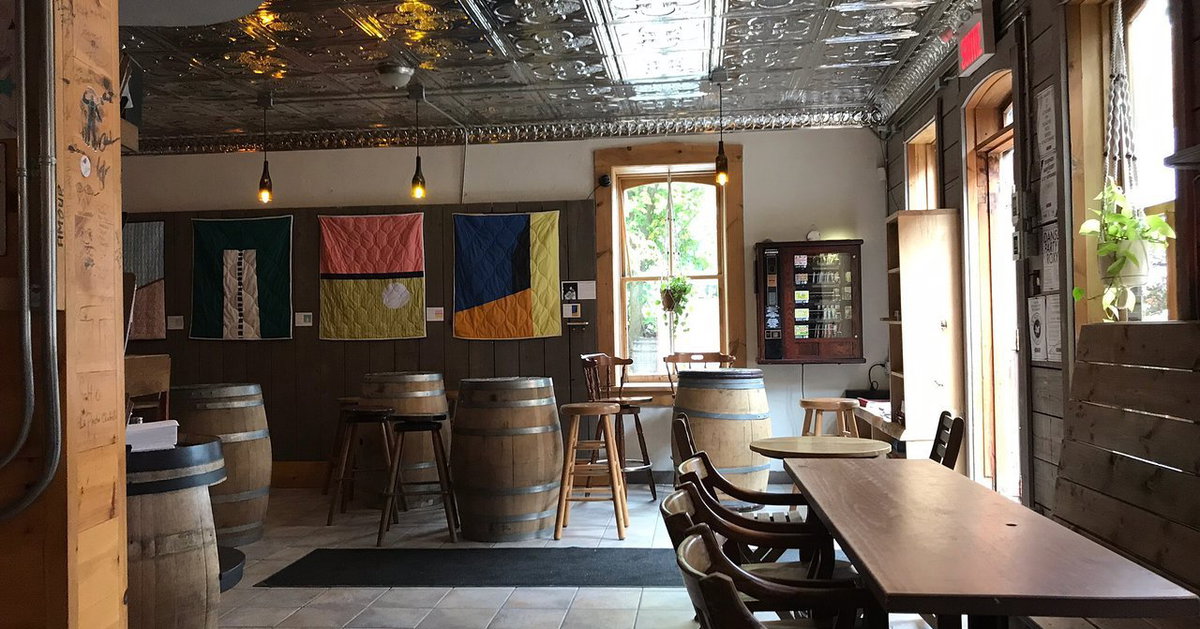Dunham Bar Brasserie Dunham | En Primeur Club