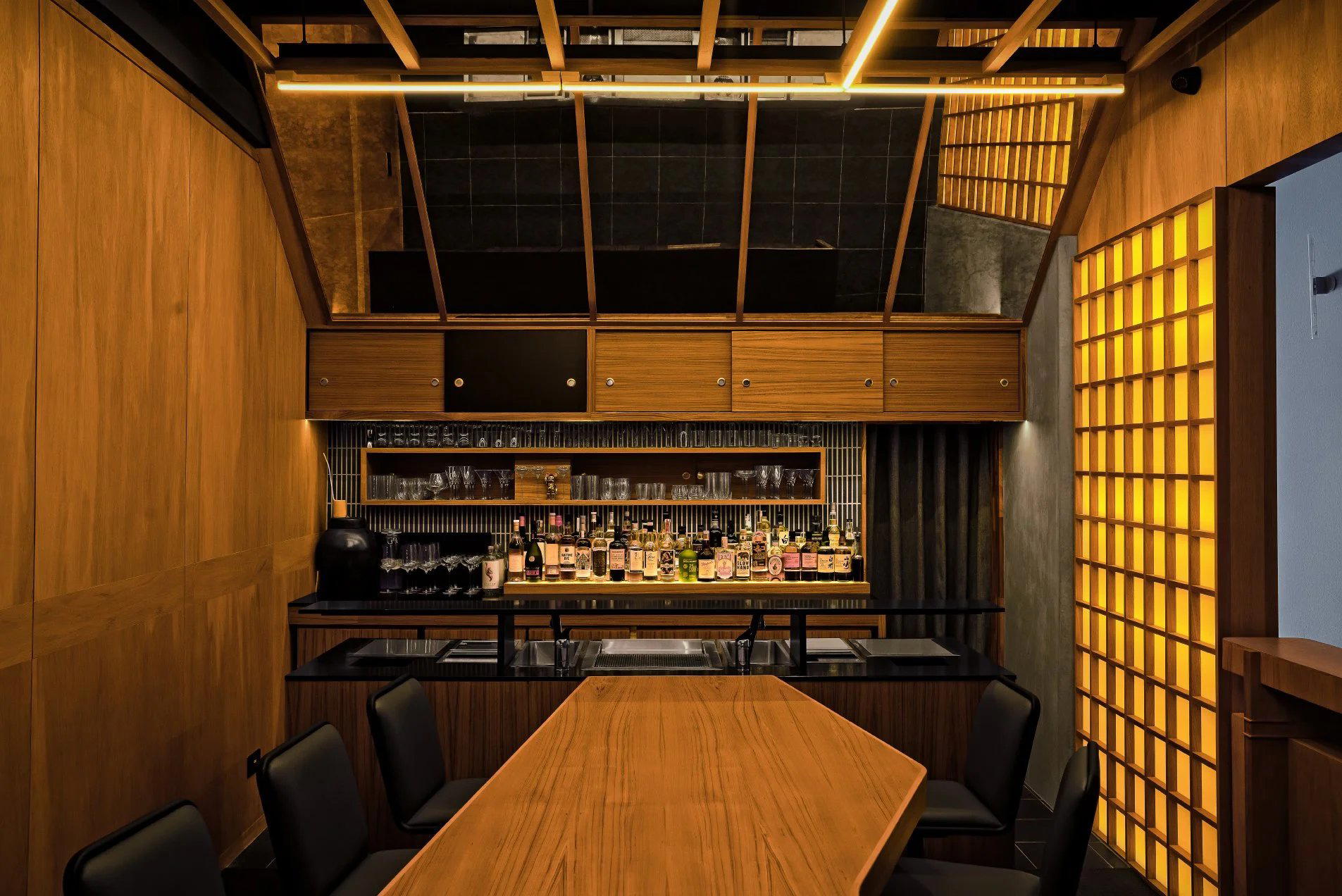 Live Twice, Singapore, Singapore