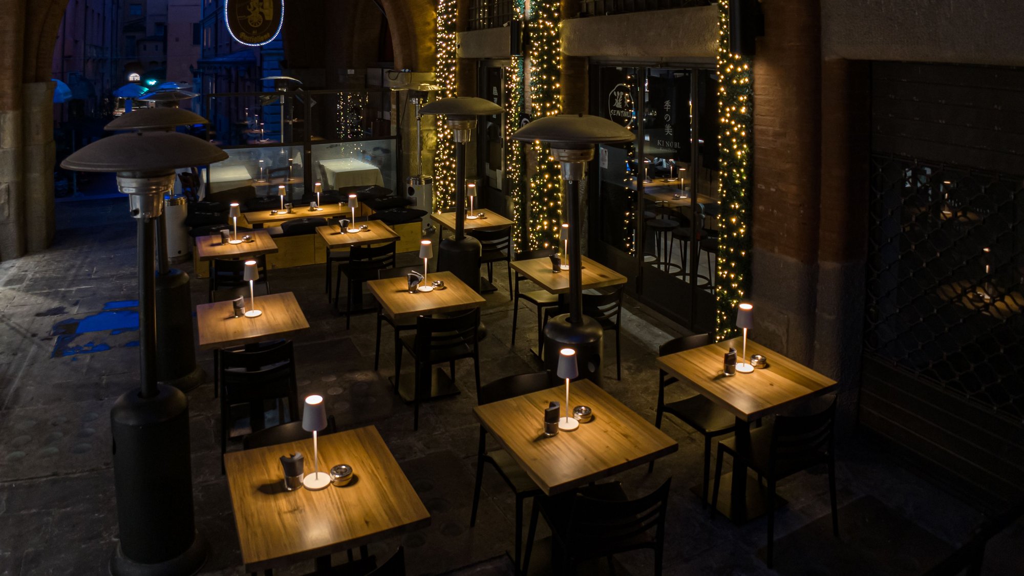 Sentaku Izakaya bar in Bologna, Italy