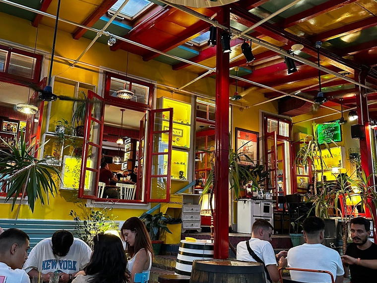Radio Bar, Tirana, Albania