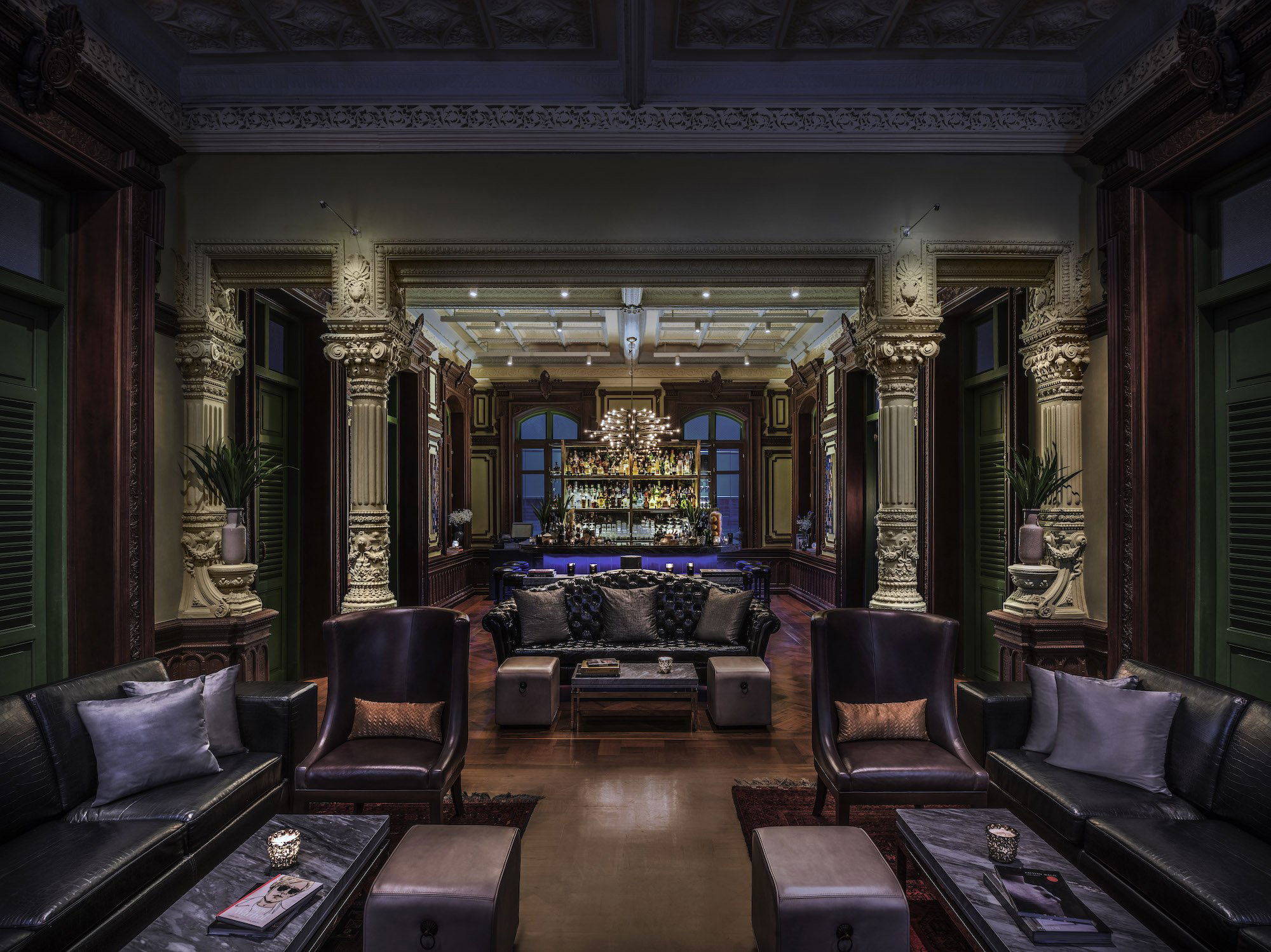 Bar Sathorn, Bar in Bangkok
