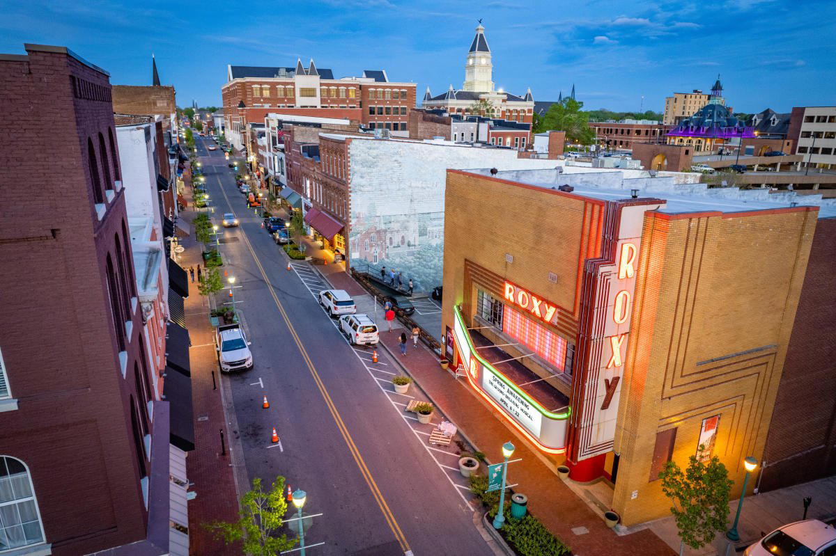 Clarksville, United States