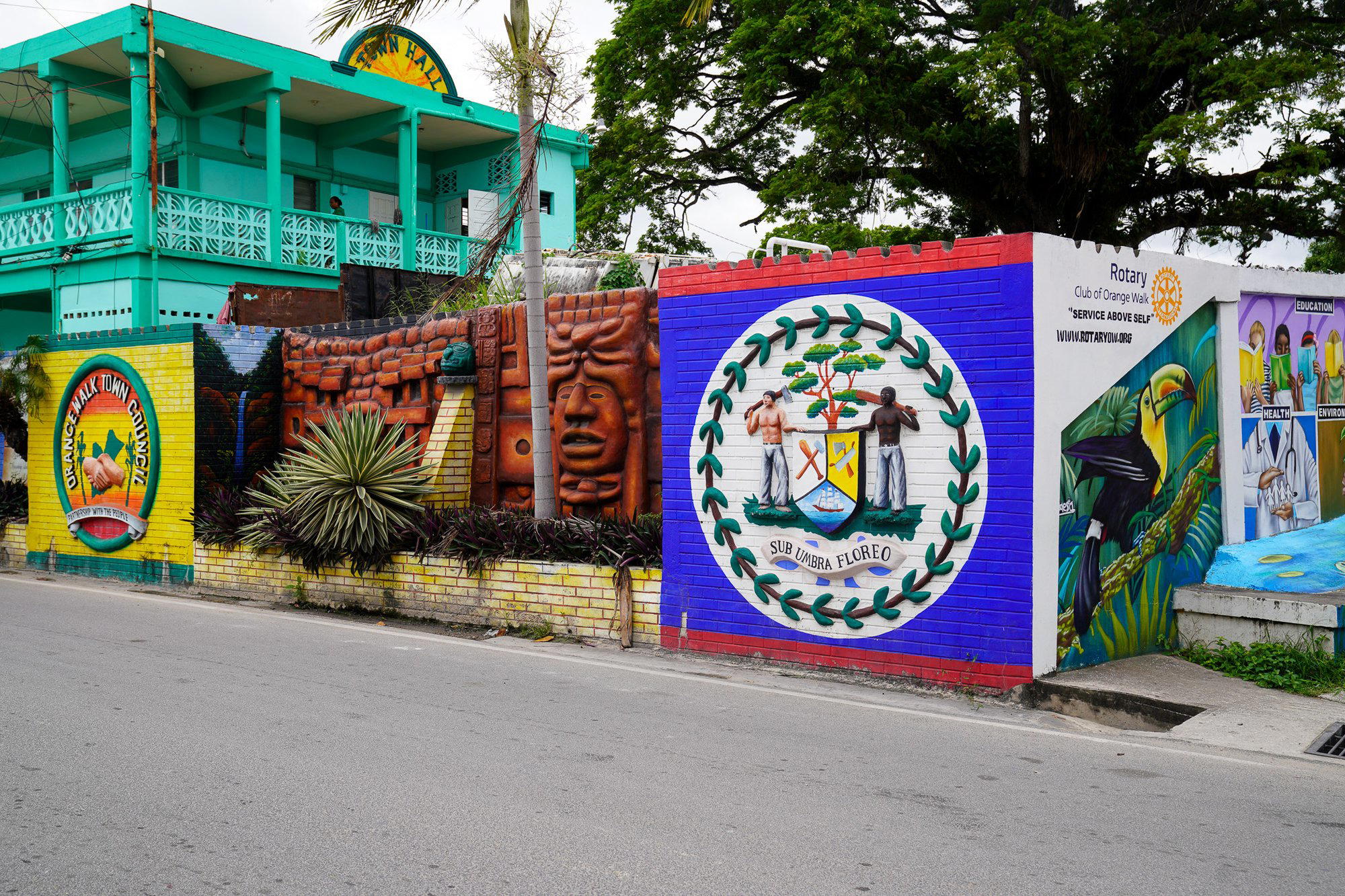Orange, Belize