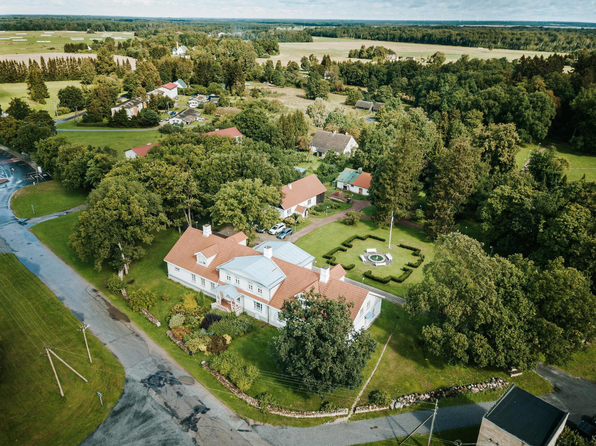 Purksi, Estonia