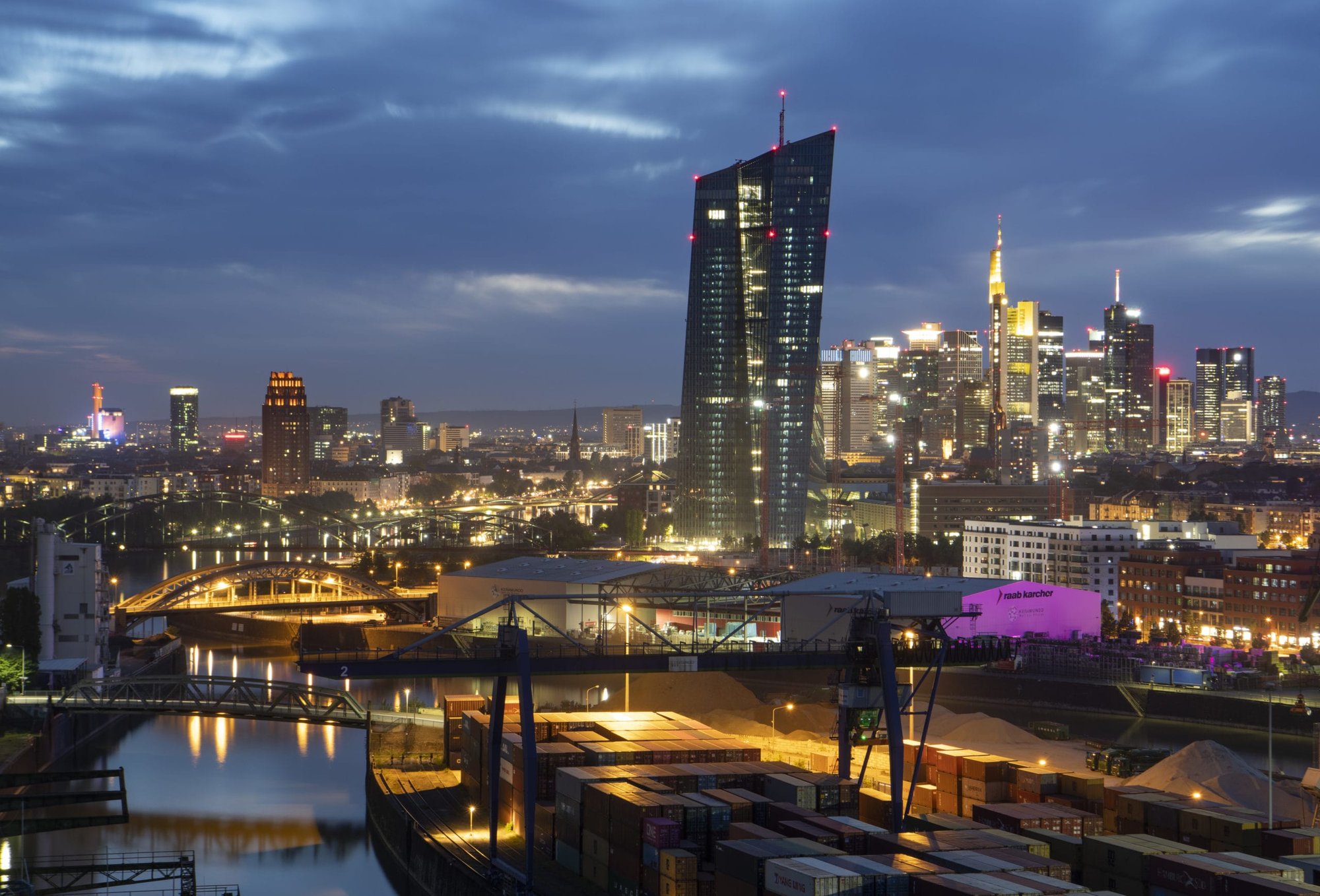 We Ling, Germany