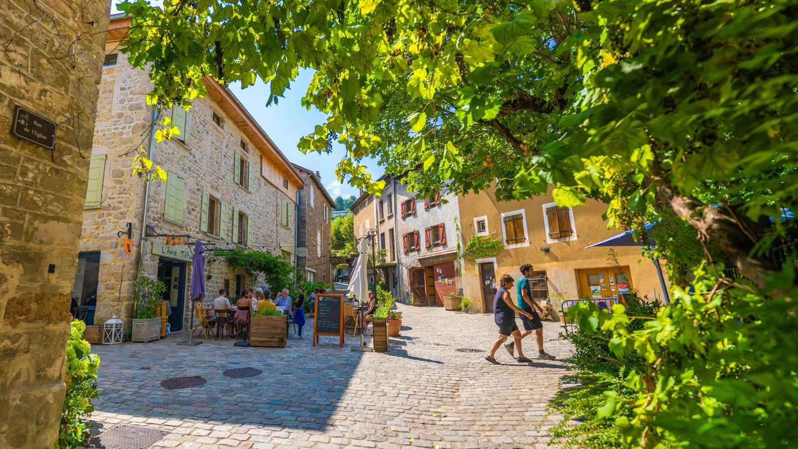 Desaignes, France