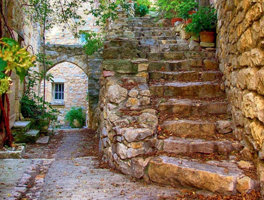 Boulbon, France