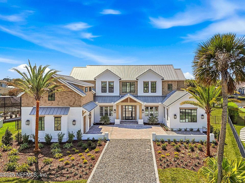 Lake Terrace, United States