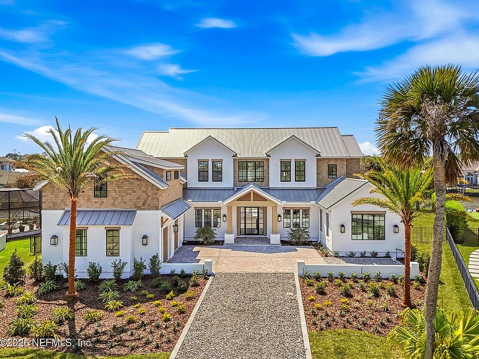 Lake Terrace, United States