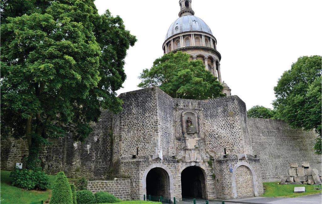 Houlle, France