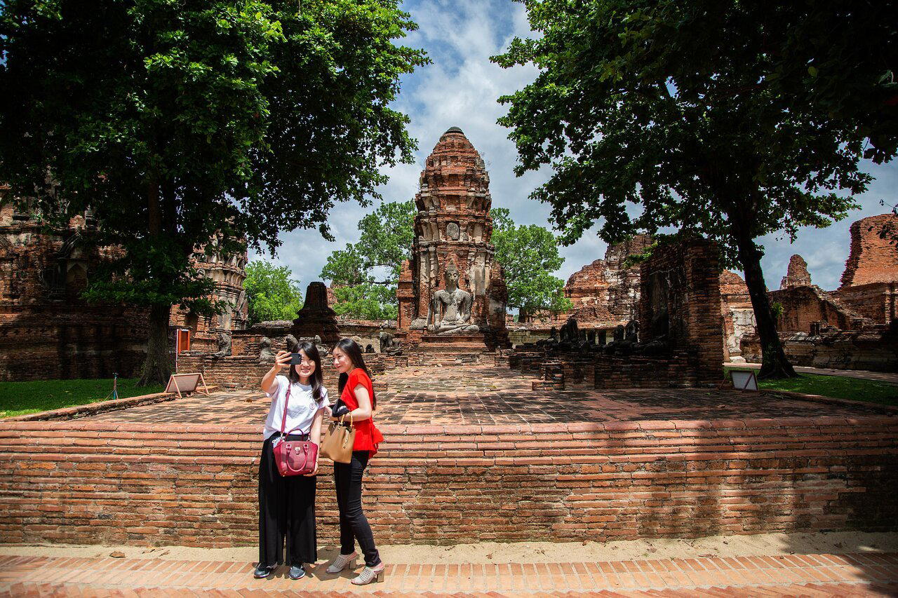 Wat Phraya Krai, Thailand