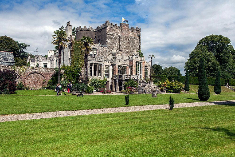 Clonegal, Ireland