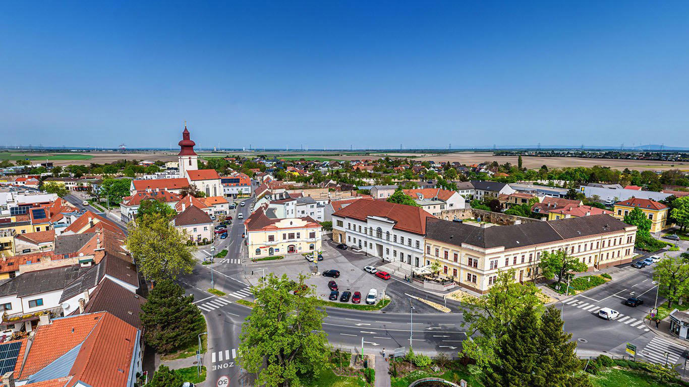Gro Enzersdorf, Austria