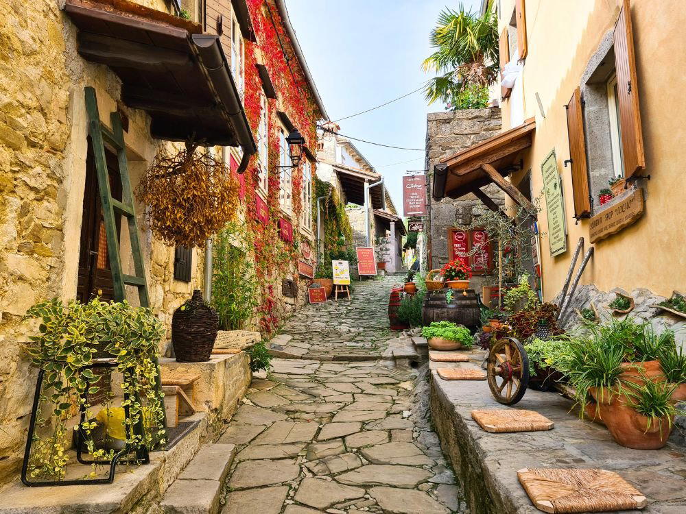 Hum, Croatia