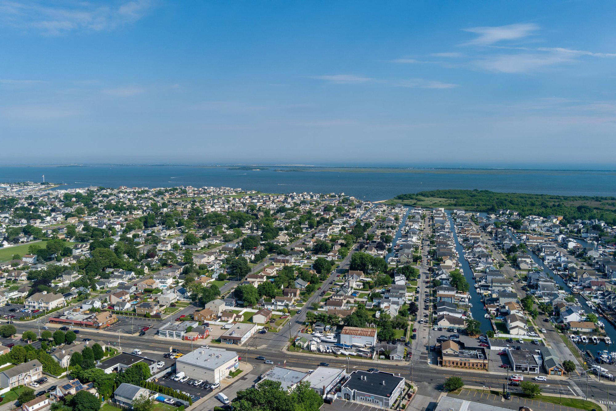 Lindenhurst, United States