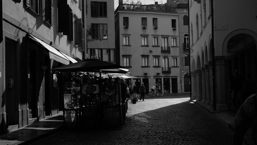 Barcuzzi, Italy