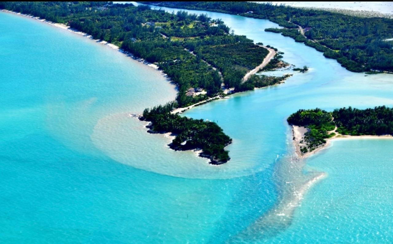 Staniard Creek, Bahamas