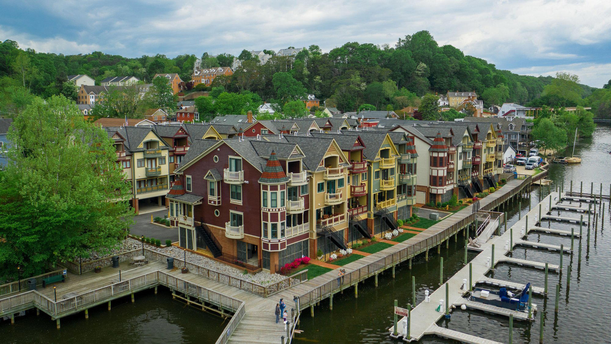 Woodbridge, United States