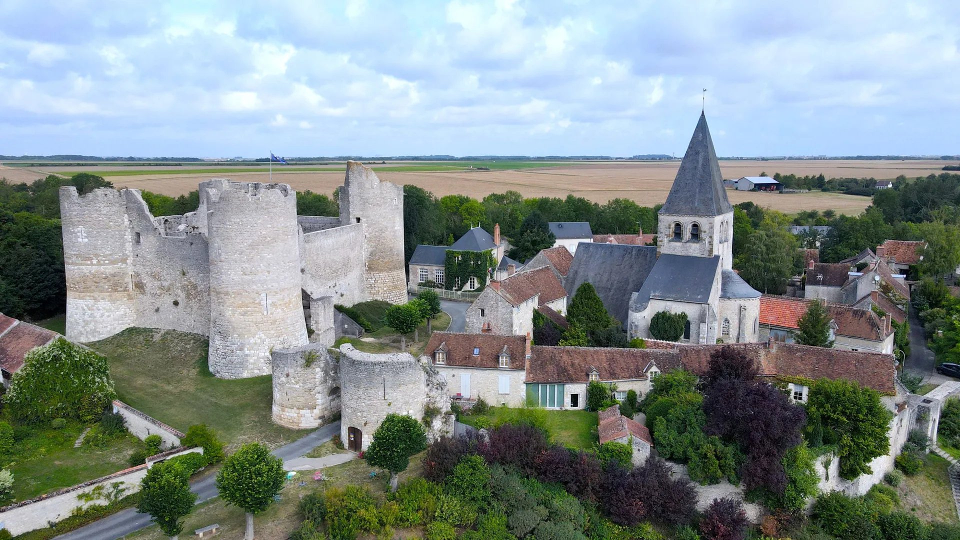Yevres, France