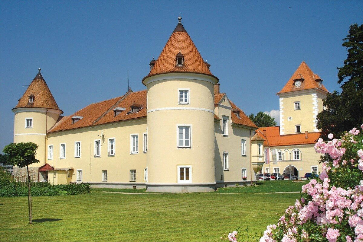 Race Fram, Slovenia