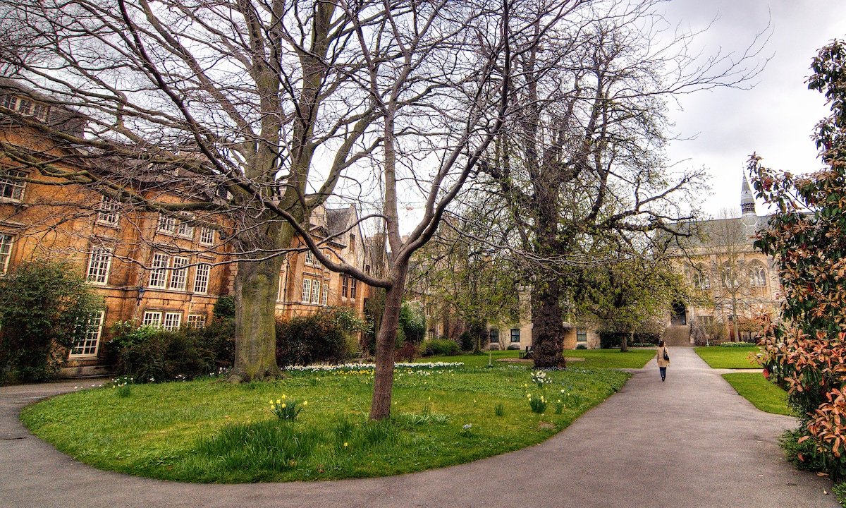 Burchett's Green, United Kingdom