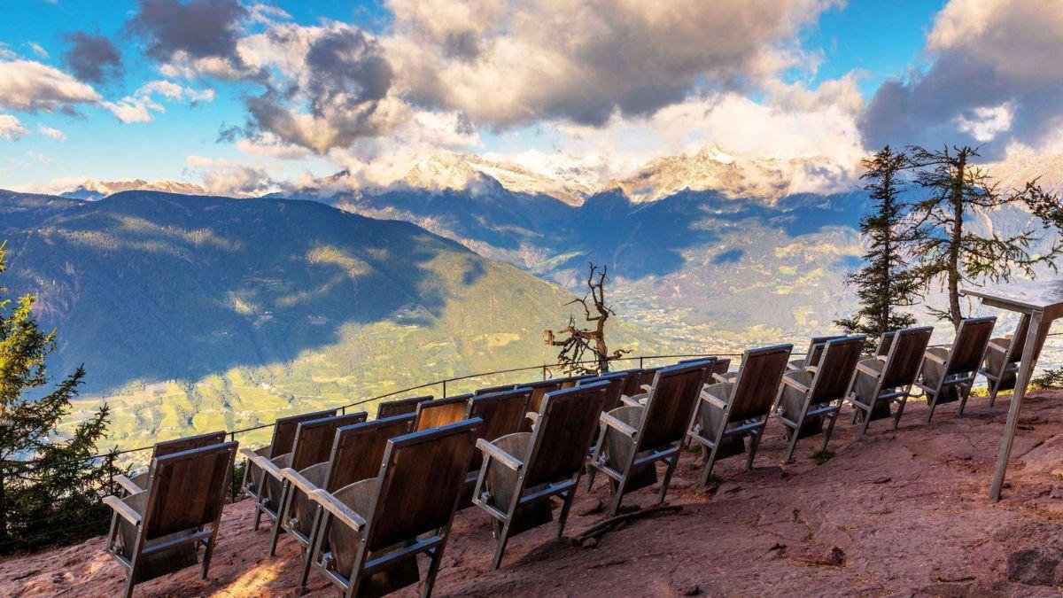 Voran, Italy