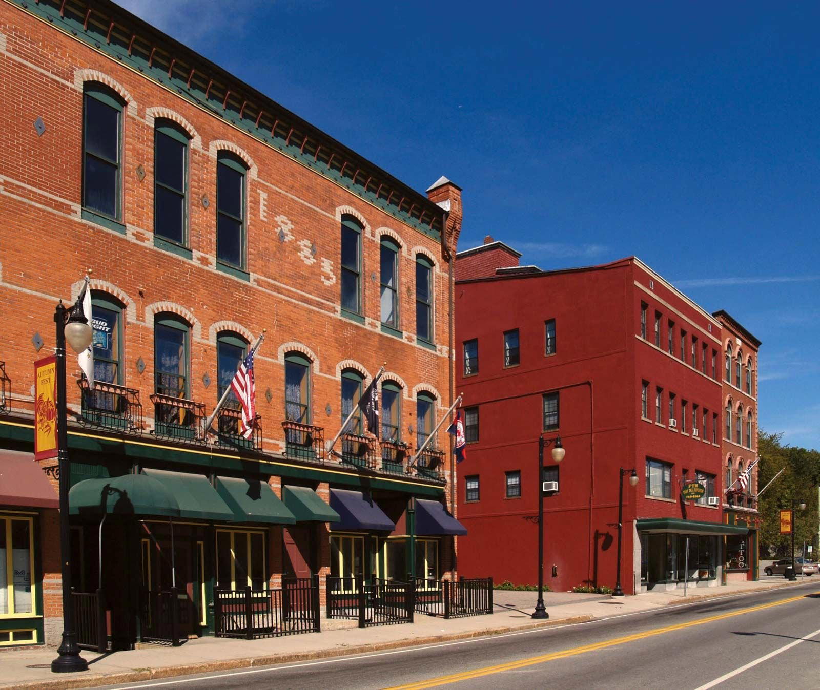 Woonsocket, United States