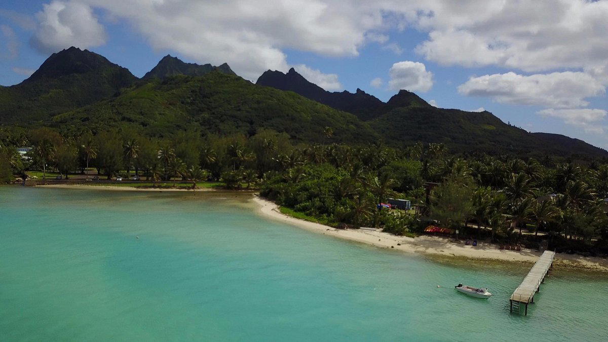 Ngatangiia, Cook Islands