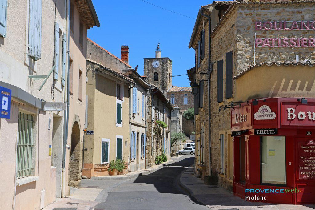 Piolenc, France