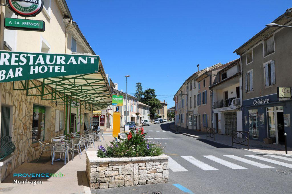 Mondragon, France